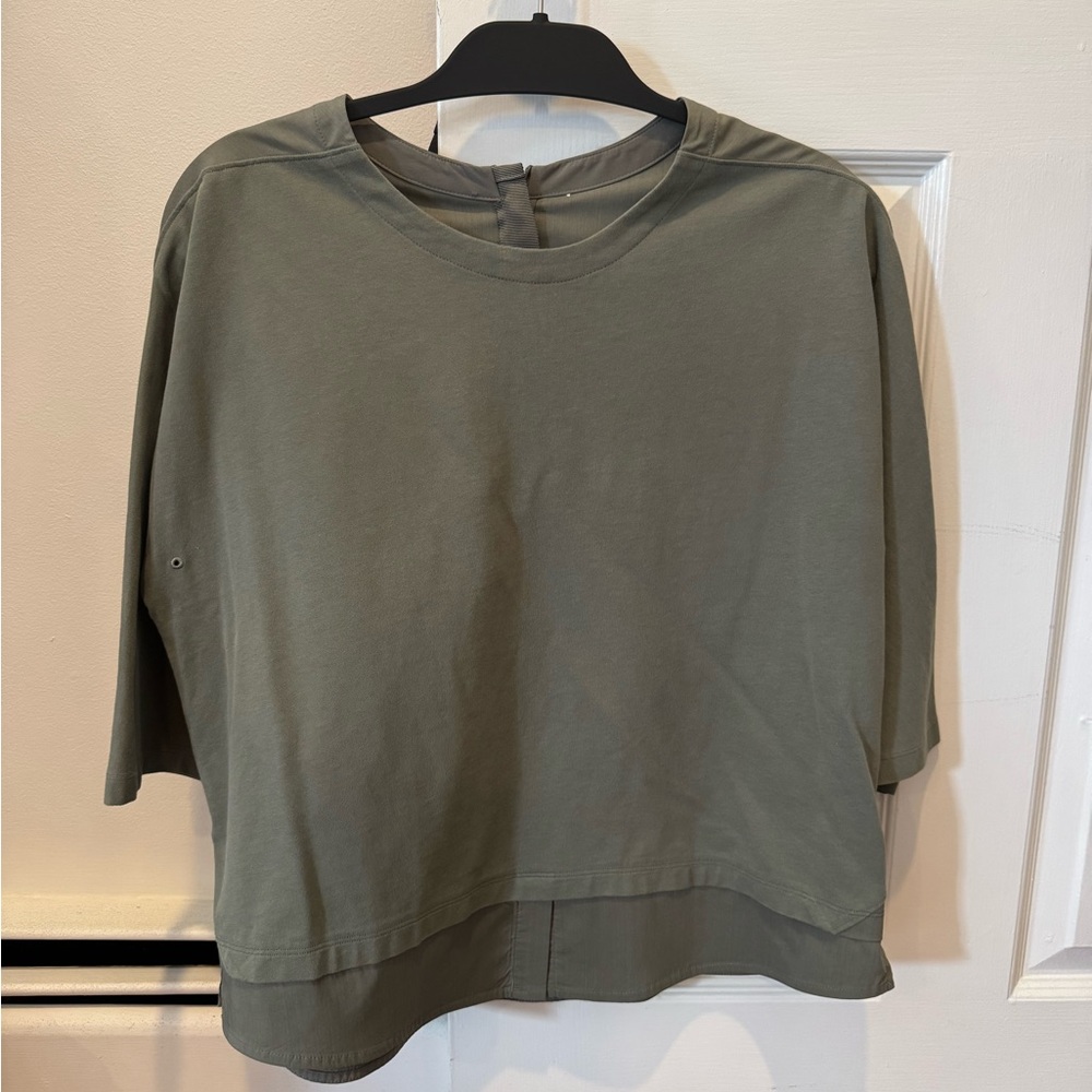lululemon athletica Olive Long Sleeve Tee